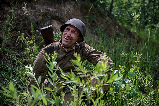 Фото: съемки драмы о ВОВ "Значит, нам туда дорога" с Добронравовым и Бардуковым