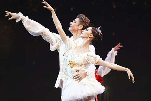 В Москве покажут программу "Блестящий дивертисмент" в постановке Якобсона