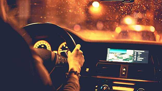 В Череповце поймали пьяную автоледи, которая каталась по ночным улицам на машине экс-супруга