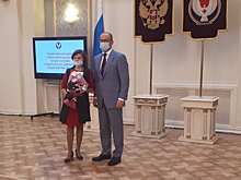 62 педагога из Удмуртии получили денежное вознаграждение в честь Дня учителя