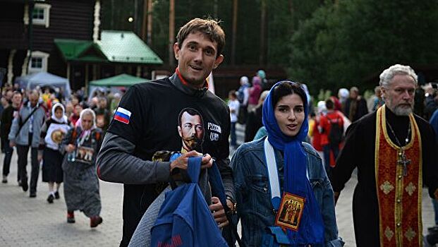 РПЦ призвала верующих отказаться от паломничества