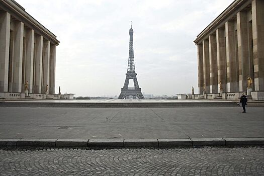 Во Франции отменили выпускные экзамены