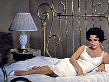 Самые странные посмертные желания и завещания звезд