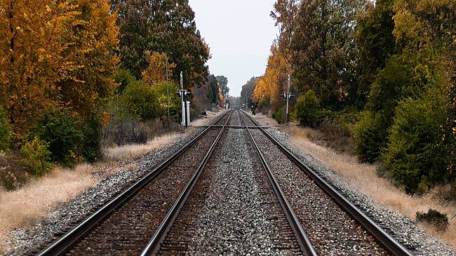 В Европе из-за кражи на железной дороге остановились десятки поездов