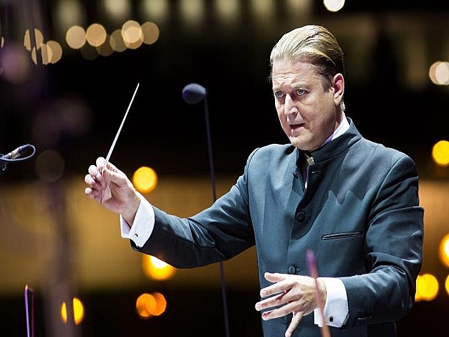 Всемирно известный дирижер приедет с концертом в Оренбург