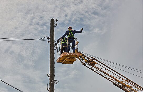 Свердловские энергетики по новым правилам подключат к электросетям