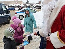 Всероссийская акция «Полицейский Дед Мороз» продолжается в Твери