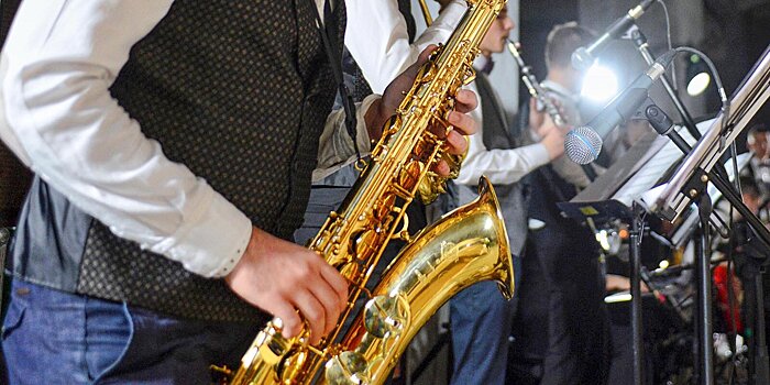 Московский джазовый фестиваль в саду «Эрмитаж»: группа Wild Brass в прямом эфире
