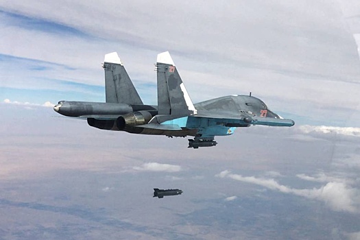 Су-34 поразил Ледовый дворец в Херсоне авиабомбами с "Кометой"
