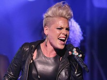 Pink исполнит национальный гимн на Суперкубке