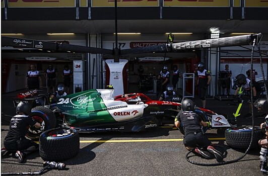 "Альфа Ромео" выступит в Баку на формуле-1 с необычной ливреей