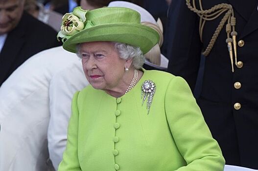 Елизавета II: на переговорах по Brexit кабмин будет добиваться консенсуса