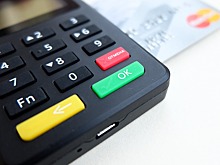 Лимит по кредиткам в России достиг минимума за 2 года