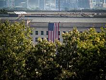 Белый дом отверг рассуждения Макрона о встрече Путина и Зеленского