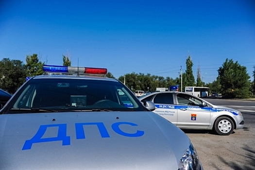 Водитель, лишенный прав, погиб при ДТП в Волгоградской области