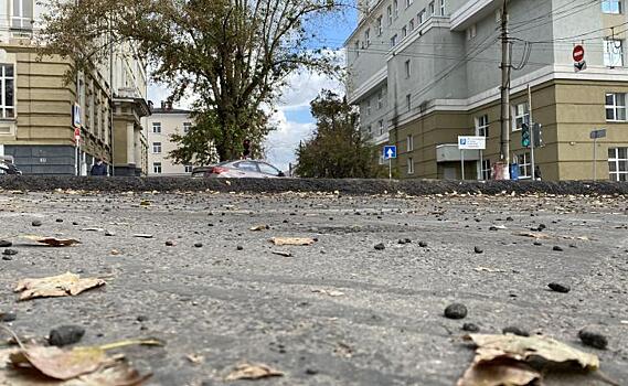 67 сотрудников коммунальных служб убирают улицы Курска