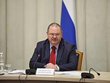 Мельниченко подписал соглашения с представителями российских заводов минеральных удобрений