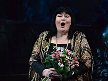 Народная артистка СССР Маквала Касрашвили отмечает свой юбилей