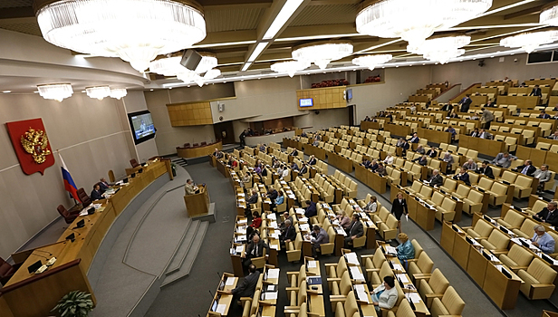 Комитет Думы одобрил законопроект о приоритете КС