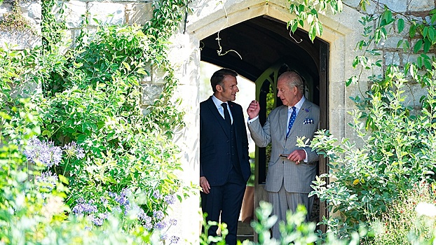 Le Figaro: речь Макрона в Британии вызвала скандал в прямом эфире