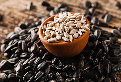 Что будет, если съедать упаковку семечек каждый день