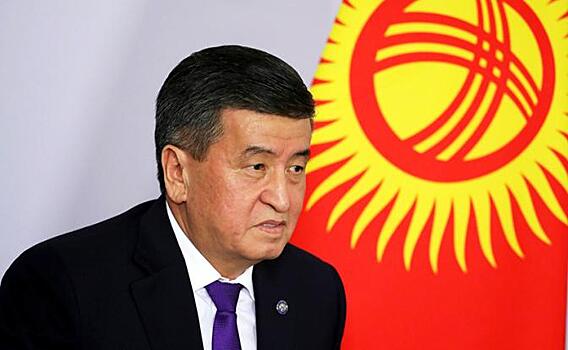 Громкая отставка: Россия не будет учиться демократии у Кыргызстана