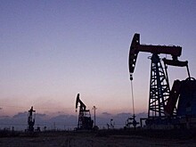 Нефть близка к крупнейшему ежемесячному снижению с 2016 года
