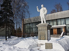 Исполнилось 100 лет первому памятнику Ленину - его открыли на следующий день после смерти вождя