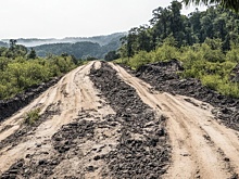 В Новосибирской области обвалилась дорога от двух поселков до райцентра