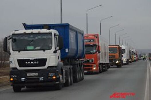 Трассы Кубани в летний период будут закрыты для большегрузов