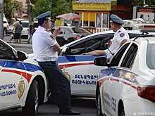 Двух армянских оппозиционеров снова задержали в Ереване