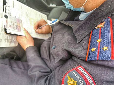 В Красноярске у алиментщика с миллионным долгом забрали автомобиль