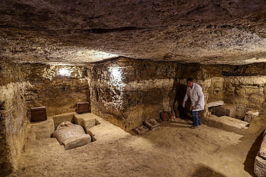 В Египте нашли могилы жрецов с артефактами