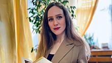 Поэтесса Мария Суворова представит свою новую книгу (16+)