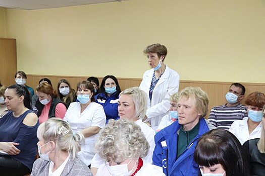 Панков: Необходимо удержать квалифицированных врачей на станциях скорой помощи