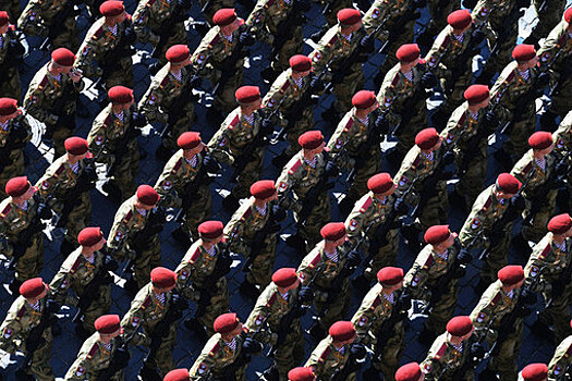 Минобороны предложило позволить военным оказывать первую помощь