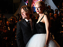 Певец Кит Урбан признался, что на своих концертах пытается впечатлить Николь Кидман