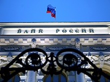 Банк России притормозит рубль