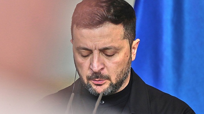 Политолог Мишкевич: Зеленский не мог не быть участником коррупционных схем