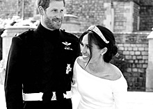 Принц Гарри и Меган Маркл поделились неизвестным свадебным фото в годовщину помолвки