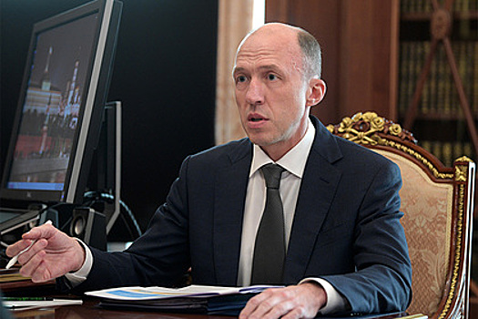 Заподозренный в запое российский губернатор выписался из больницы