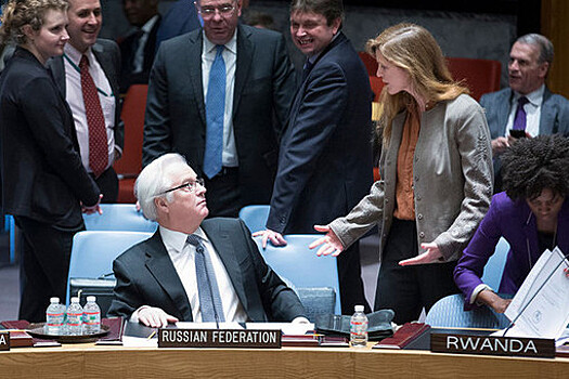 Памятник российскому дипломату Виталию Чуркину открыт в Восточном Сараево