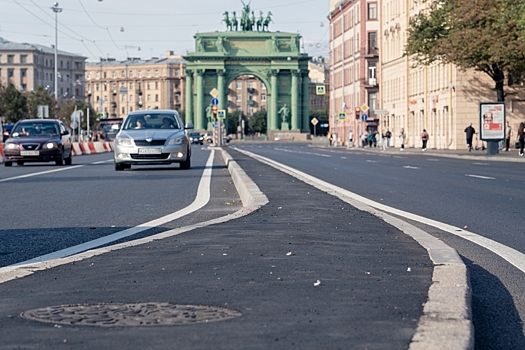 На участке проспекта Стачек обновили дорожное полотно
