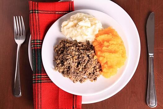 Традиционные шотландские хаггис, нипс и татти в два раза вреднее для климата, чем обычная еда: Новости ➕1, 26.01.2023