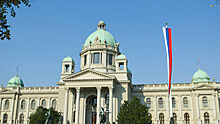 В Сербии 15 человек задержали за беспорядки около парламента