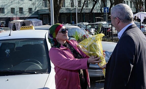 В Чечне появилось женское такси