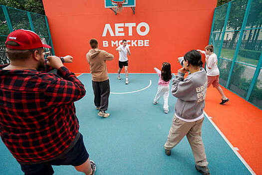 Центральные бульвары Москвы превратились в большие спортивные площадки