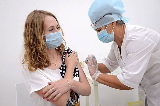 Ещё в двух ТЦ Оренбурга открыли пункты вакцинации