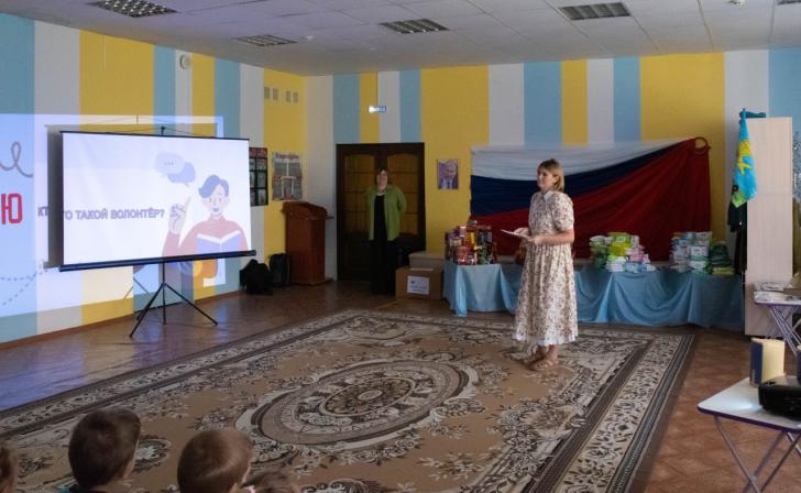 В Курске детсадовцам рассказали о волонтерском движении
