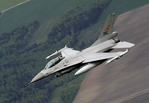 На Западе заявили о бесполезности поставок F-16 для ВСУ